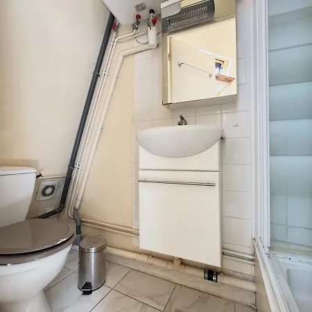 Charming In Near The Seine N1-242 * باريس